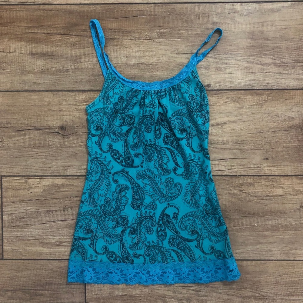 Eyeshadow Turquoise Lacey tank top